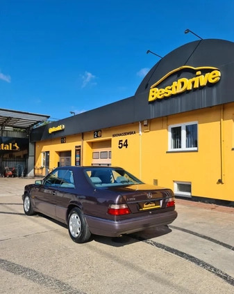 Mercedes-Benz Klasa E cena 47900 przebieg: 275000, rok produkcji 1993 z Sulejówek małe 46